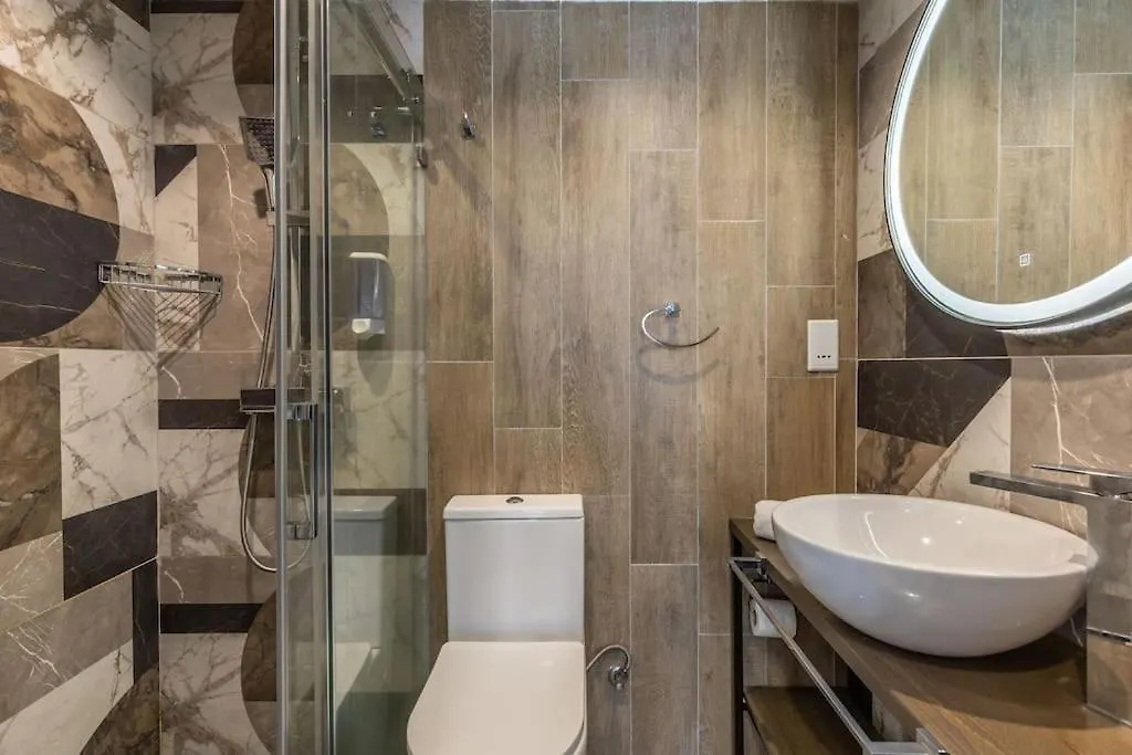 Studio Room 11 With Kitchenette In The Heart Of St Julians St. Julian's